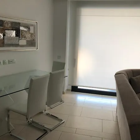 Apartment Il Sofisticato - Luxury Swimming Pool View
