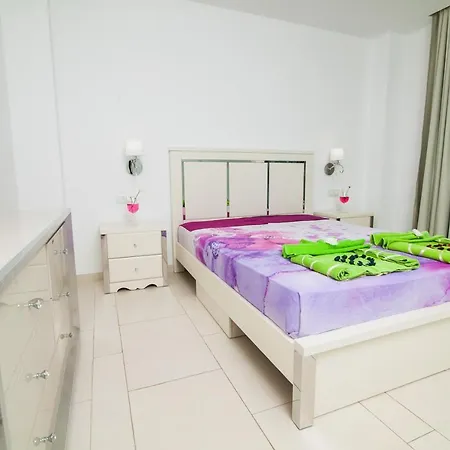 Il Sofisticato - Luxury Swimming Pool View Apartment